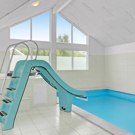 Amazing In With Sauna Tatil Evi Tisvildeleje