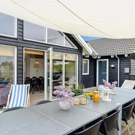 Amazing In With Sauna Tatil Evi Tisvildeleje